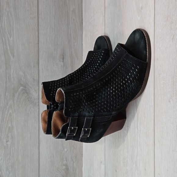 Vionic Women Chryssa Ankle Leather Heels Open Toe shoes sz 8 - Picture 1 of 16